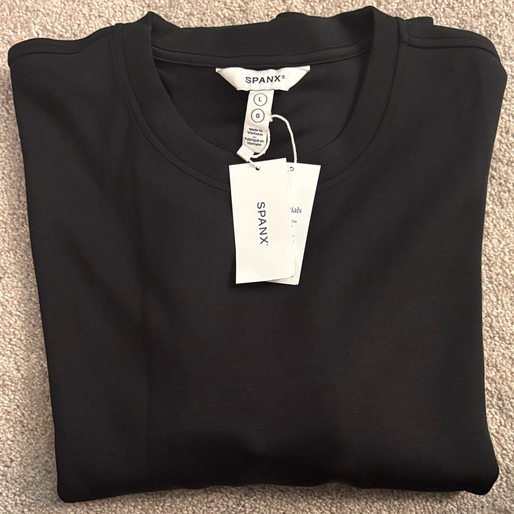 SPANX Women’s Black Short Sleeve Tee